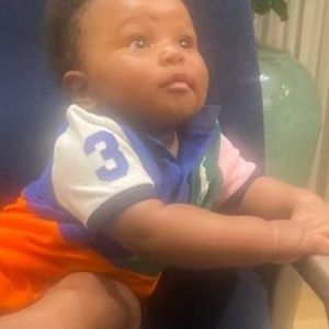 Meet your Posher, Elizabeth